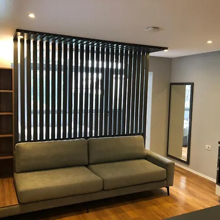 The Four Elements شقة فندقية تيرانا