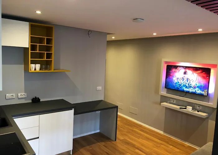 The Four Elements تيرانا